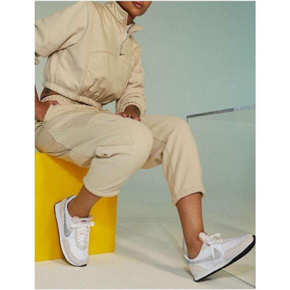 Nike Waffle Trainer 2 White Metal Silver Women's sneakers Size 9.5  $90 - Picture 7 of 13